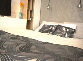 Glamour mini home, appartamento a Esztergom