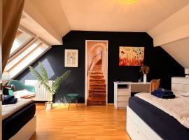 Ferienwohnung Aurora - WLAN, 2 Schlafzimmer, TV, Küche, Bad, Waschmaschine, appartamento a Malterdingen