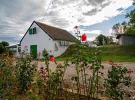 Joóbarát Vendégház, apartamento en Siklós