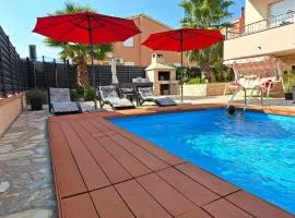 Apartment Maja with private pool