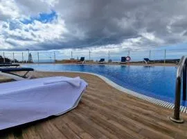 Skyview Apartment