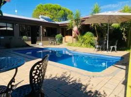 Greenleaf Guest Lodge