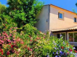 charmante petite maison au calme, hotel en Eccica-Suarella