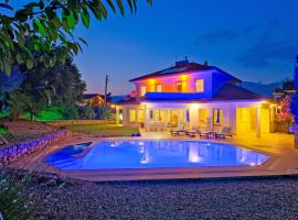 Villa Kismet, hotel with pools in Uzumlu