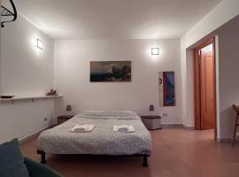 La Casetta, guest house in Moneglia