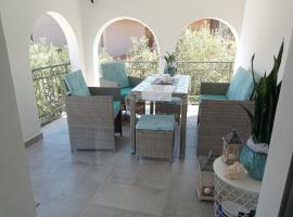 Casa Antonella a100m dalla splendida spiaggia, hotell sihtkohas Solanas