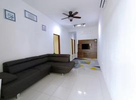 Manjung Point Homestay, cottage in Seri Manjung