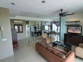 Sky Residence -3 Bedrooms Condo at Cinta Sayang, Sungai Petani, hotel en Sungai Petani