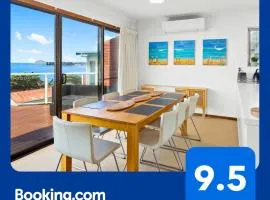 Amazing Ocean Views At This Exclusive 4 BR Holiday Home