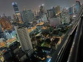 Fully Furnished Omni Tower Apartments Nana - Sukhumvit soi 4