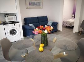 Apartment Dinamarca with 2 bedrooms 50 mts from the beach, căn hộ ở Torrevieja