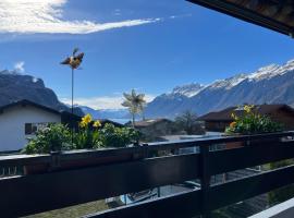 Ferienwohnung Sonnenseite Brienz, апартаменти у місті Бріенц