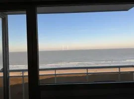 Luxe seaview appartment