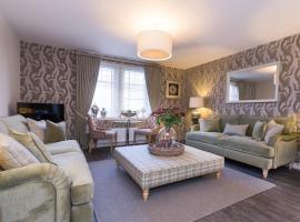 Town and Country Charleston Apartments, lejlighedshotel i Aberdeen