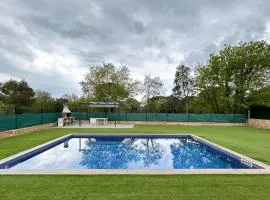 Espectacular casa con piscina en Tordera