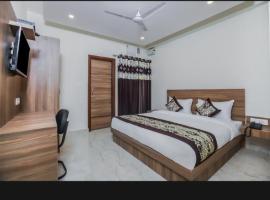 Hotel Mint Residency - Dwarka Sector 9, hotel din Dwarka, New Delhi