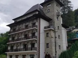 VILA DOBRU