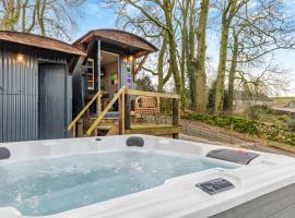 1 Bed in Hartington 93565, hotel with jacuzzis in Hartington