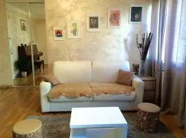 2 pièces lumineux et calme à Paris