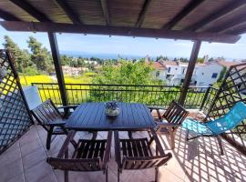 Grecia-Penisola Calcidica "My Romantic House Sea Wiew Terrace" Wi-Fi, BBQ, Garden,Parking, Strandhaus in Kriopigi