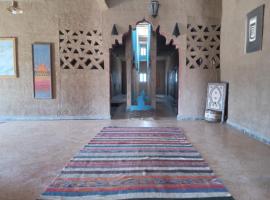 Hostel la palmeraie merzouga, hotel in Merzouga