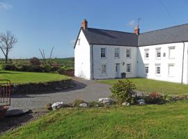 Penalltcych Farmhouse Abercych, hotel en Abercych