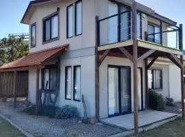 Aroma de mar casas en alquiler vacacional con hermosa piscina