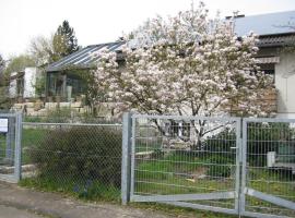 Einliegerwohnung Gretels Idyll, מלון בRot am See