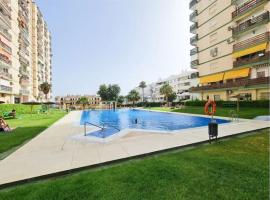 Piso en la playa vistas piscina trabajo remoto, hotel u gradu 'Arroyo de la Miel'