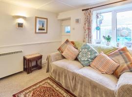 Host & Stay - Claire's Cottage, hotel med parkering i Kent