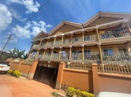 Kabale town flat (sitting and bedroom), hotell i Kabale