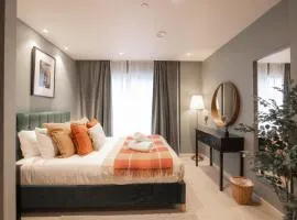 Entire 1 Bed - Number 23 - The Cosy Collection Ltd