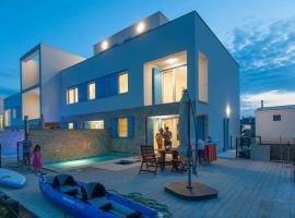 Villa Miri Olive, ξενοδοχείο σε Privlaka