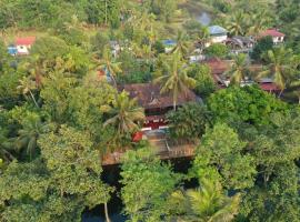 Garggi Backwater Retreat, bed & breakfast i Kottayam