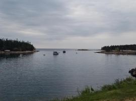 Sunshine, Hotel in Gouldsboro