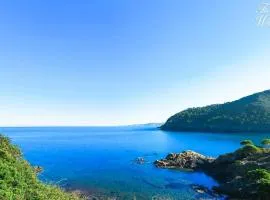 Waterfront villa with breathtaking views and pool