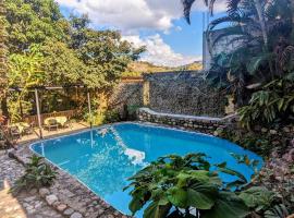 The Guamacaya House, hotel sa Copan Ruinas