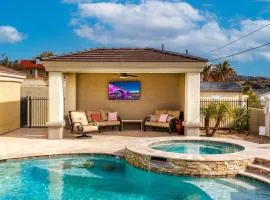 NEW Luxury Home Pool Spa Game Room Views