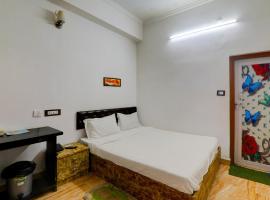 OYO Xpress Home, lodging in Lucknow