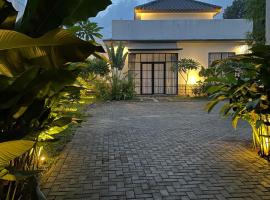 Villa Sivva Sawangan, holiday home in Depok