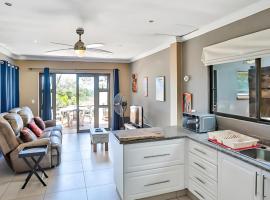 Zur See - 50m2 Private apartments with Braai - Self catering, hotel in Ballito