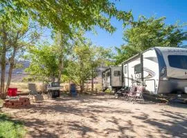 Moab RV Resort Fully Setup RV for Glamping OK64