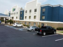 Holiday Inn Express & Suites I-85 Greenville Airport, an IHG Hotel, hotel cerca de Aeropuerto internacional de Greenville-Spartanburg - GSP, 