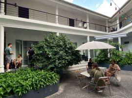 Centerpoint Koh Phangan New, hotel u gradu Tongsala