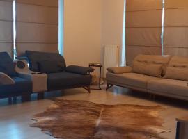 Un bel appartement spacieux -ispartakuler, готель з парковкою у місті Basaksehir