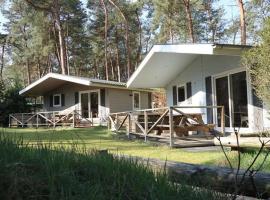 Boslodge XL, camping in Alphen