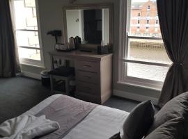 The Lowther Hotel, hotel i York City Centre, York