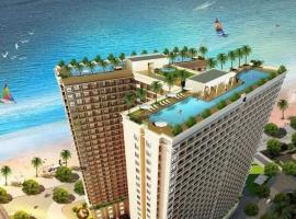 GOLDEN APARTMENT With SEA VIEW, hotel in Danang