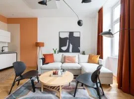 Artful 1BR Suite, City Nearby by HM