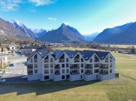 Soca Valley Suites, hotel a Bovec